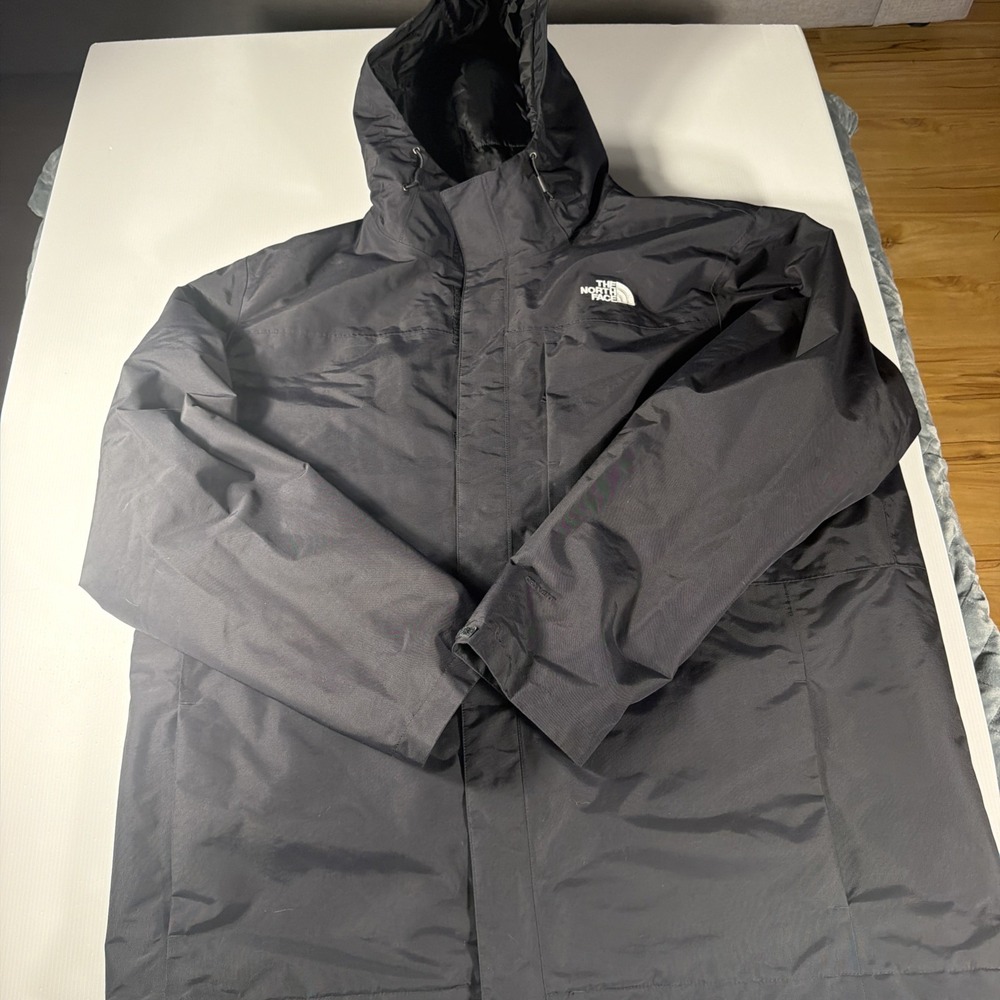 The North Face HyVent Insulated Hooded Jacket Mens XXL Black Waterproof Coat